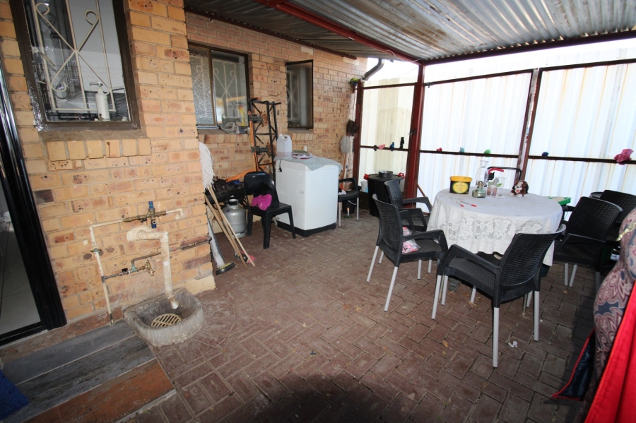 4 Bedroom Property for Sale in Vista Park Free State